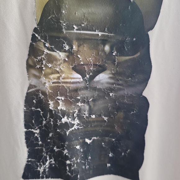Cat Graphic T-Shirt in Cream - Picture 2 of 4